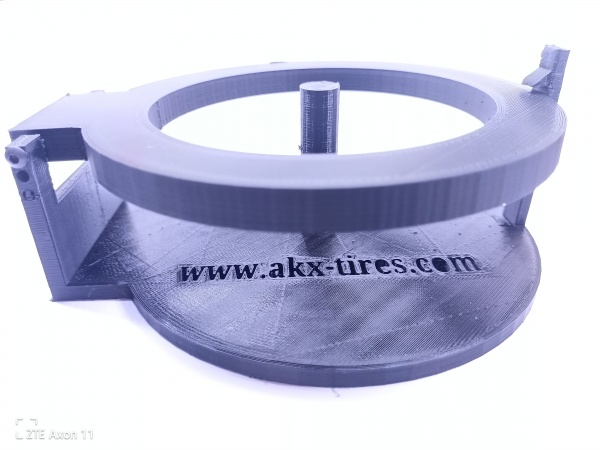 Klebehilfe für 1/8 Buggy Reifen